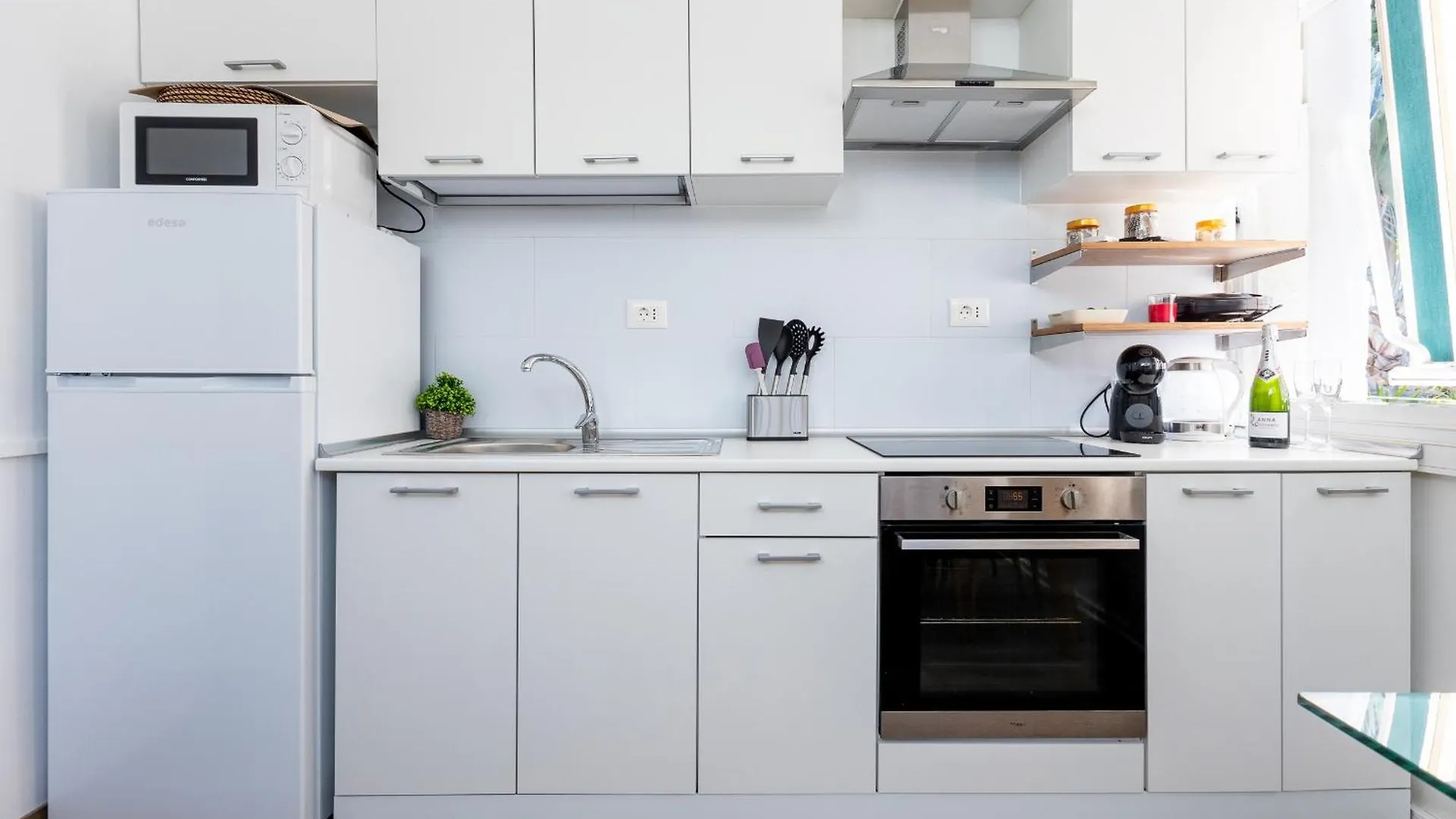 El Drago Apartment Fiber ,A/C,Near Ocean طوستا ديل سيلونثيو 0*,  إسبانيا